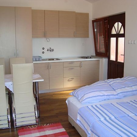 Apartments Josip Pinezići Zewnętrze zdjęcie